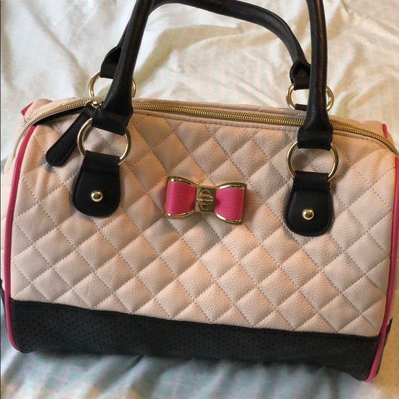 Betsey Johnson Handbags - Betsey Johnson bag
